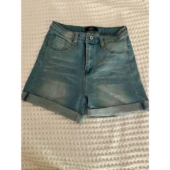 New Navi light blue cuffed jean shorts 100% cotton - Picture 1 of 6
